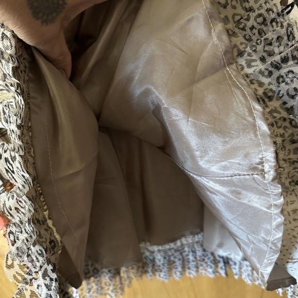 Basil & Maude Skirt Sz 2 Beaded Embroidered A-Line Beige Silver Collection Women - Picture 8 of 15